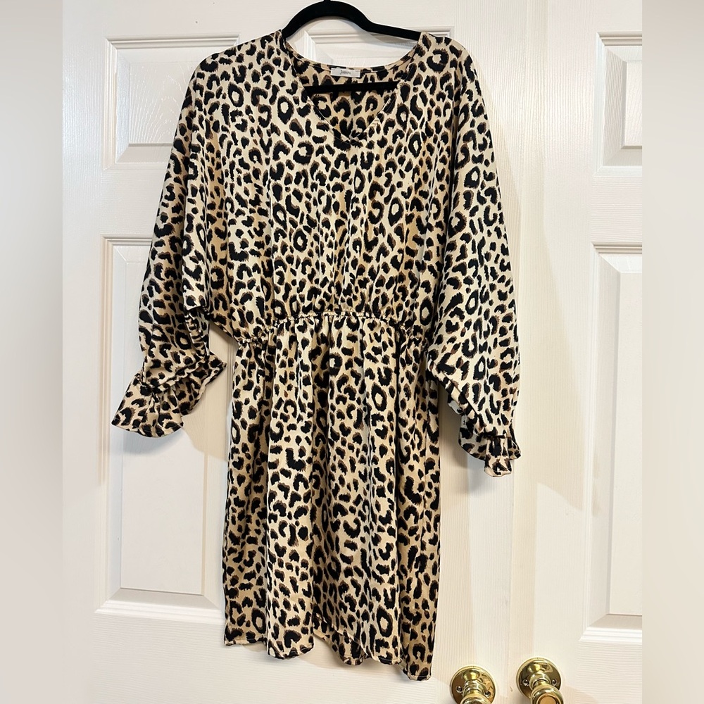 Boutique - Medium - Leopard dress